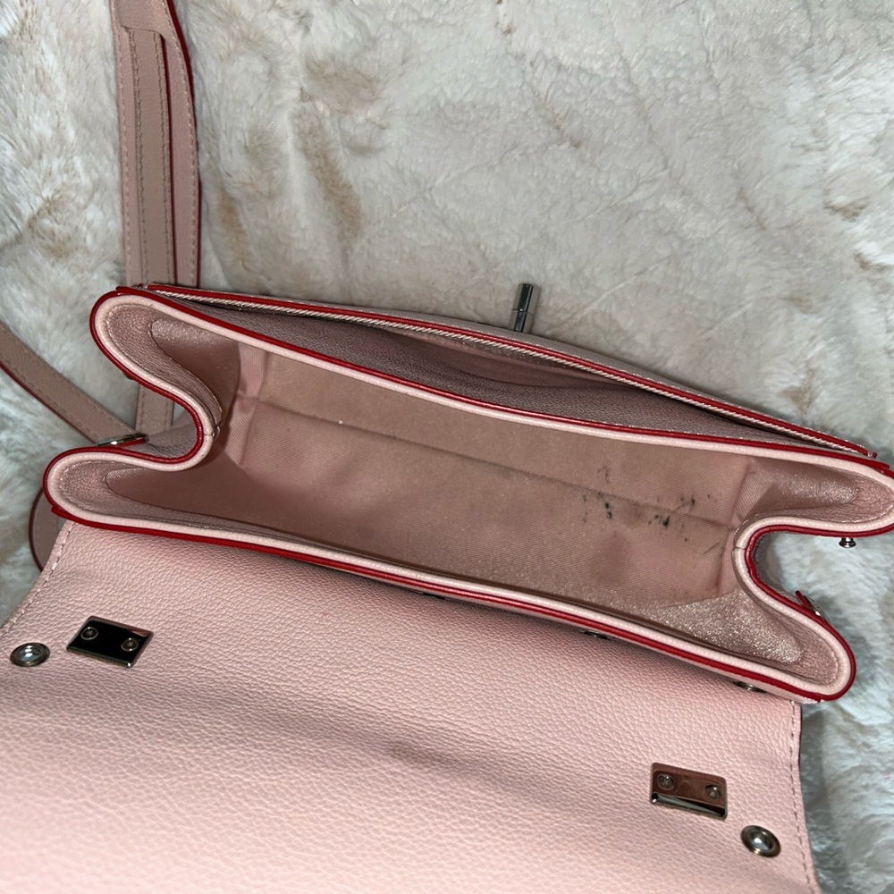 Louis Vuitton lockme II grommet  leather Crossbody & chain bag - Picture 10 of 15